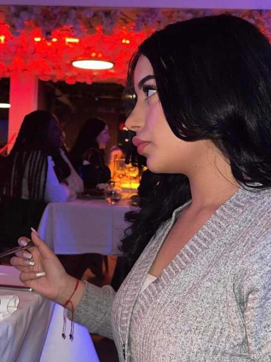 tikuvi, 24 years old from United States