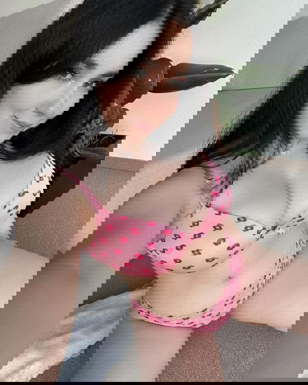 miniloona56g, 23 years old from United States