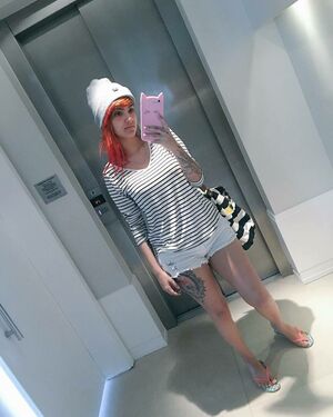 wixiher327, 22 years old from Germany