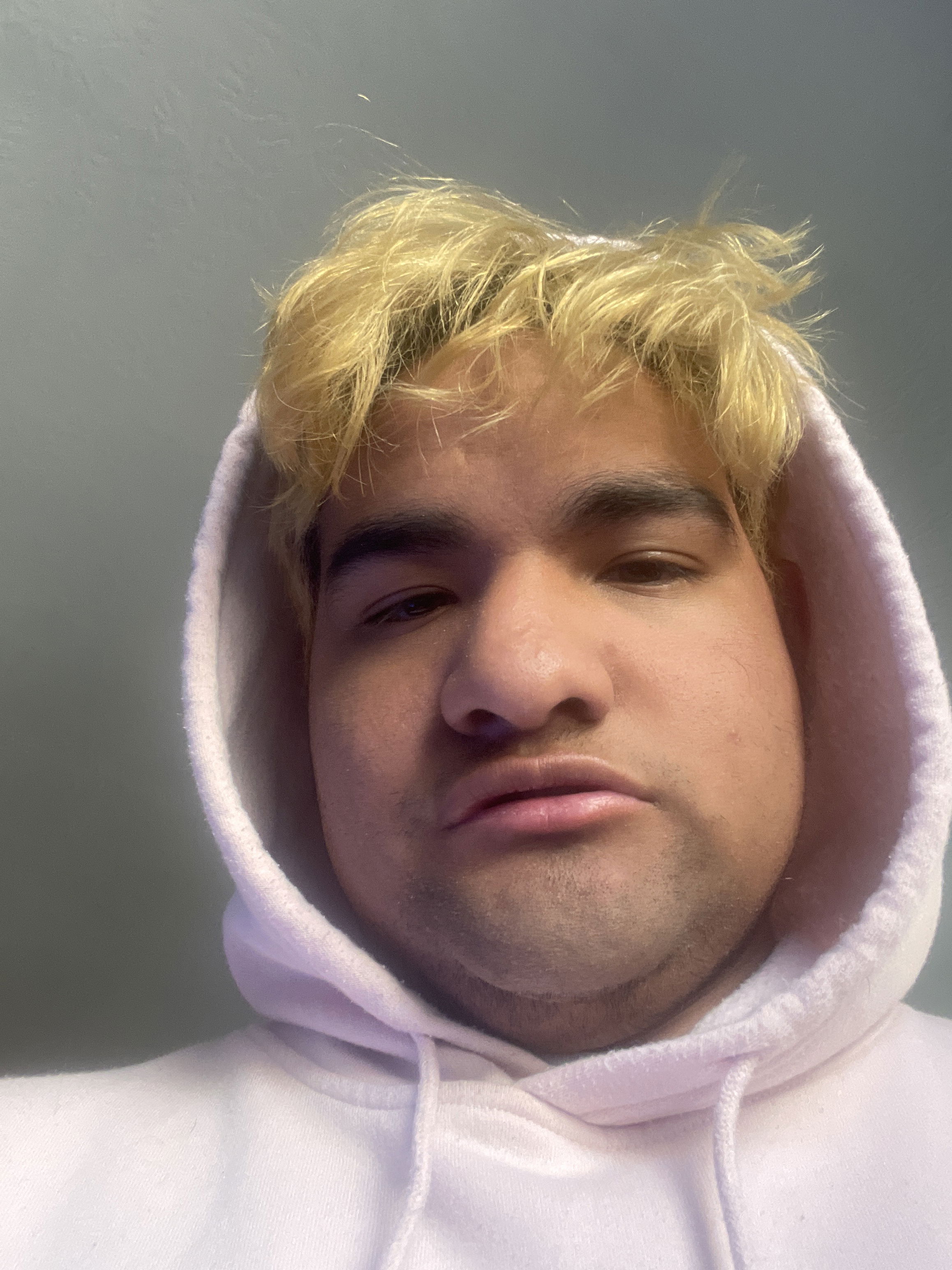 movementkingog2003, 22 years old from Uruguay