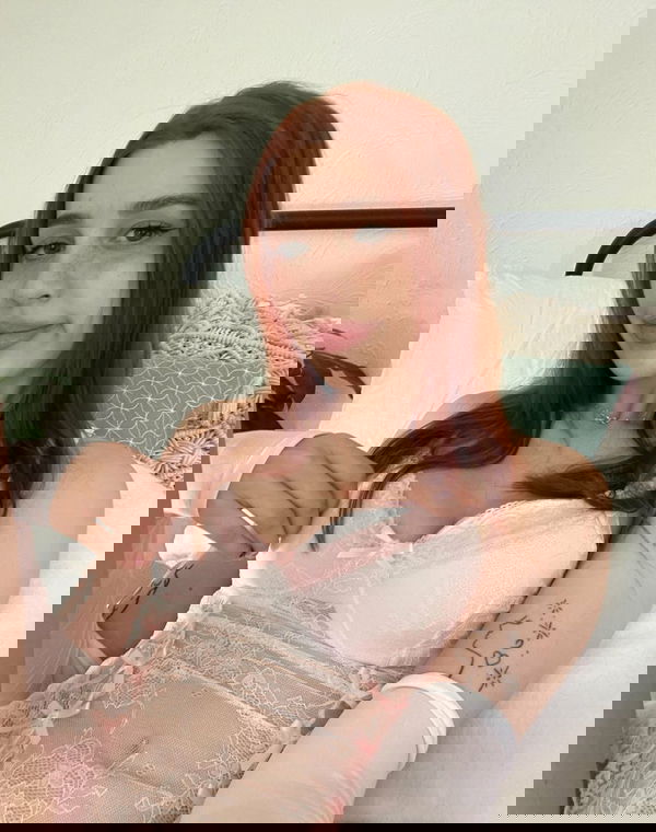 AlexaR6, 21 years old from United States