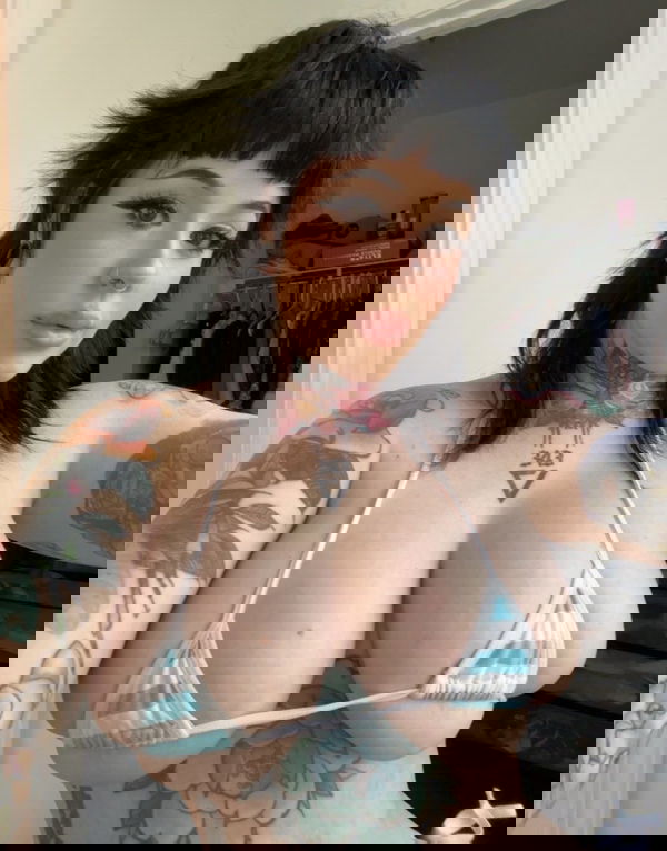 rawowa5370, 25 years old from Canada