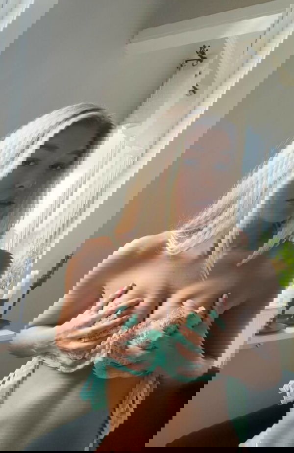 joylinda444, 20 years old from United States