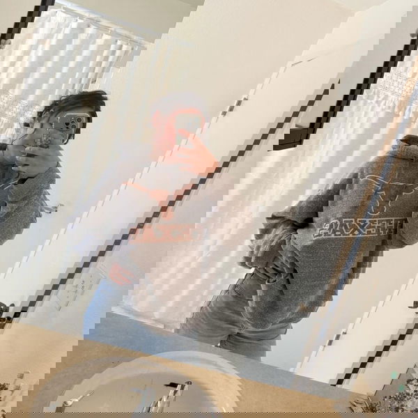 hi9rdzo00w, 21 years old from United States