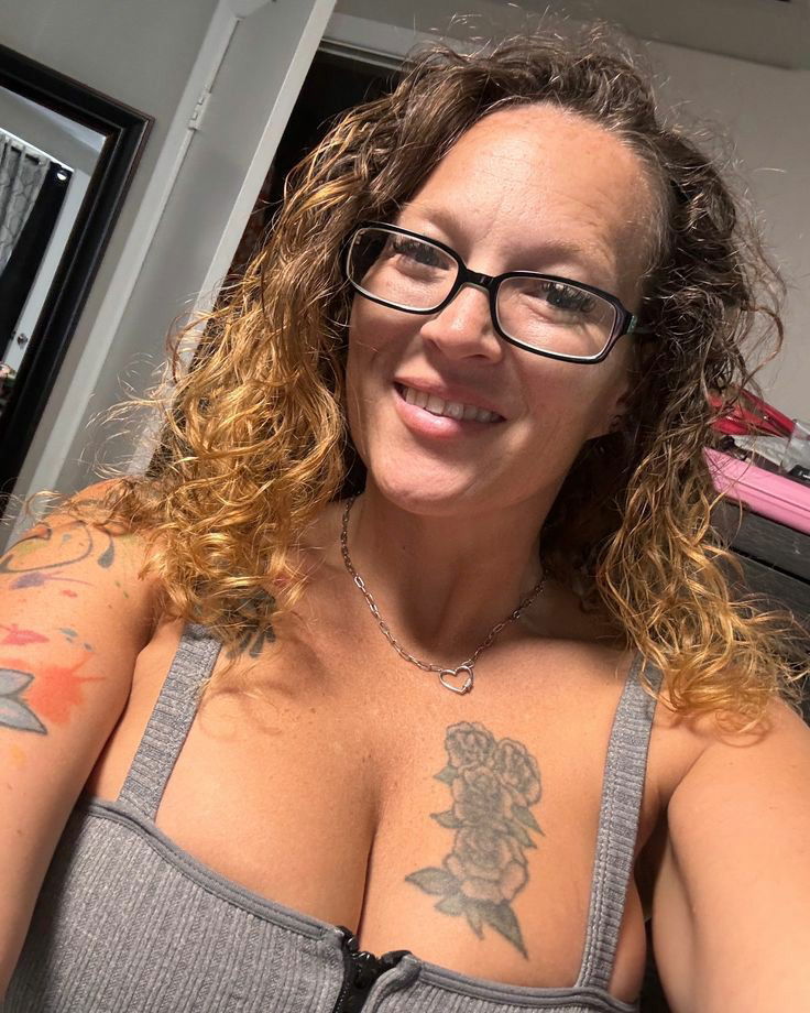 maryrose106q's Cover Photo