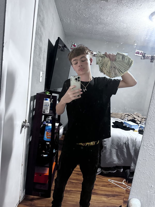 bigd, 19 years old from United States