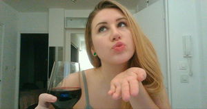 fekaji1657's Profile Photo