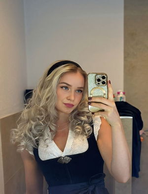 viviaxj57's Profile Photo