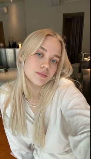 Evie2356's Profile Photo