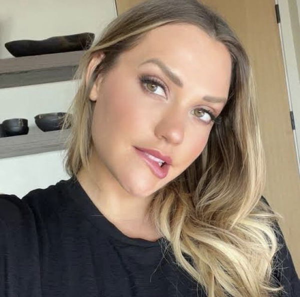 Mia67465, 22 years old from Germany