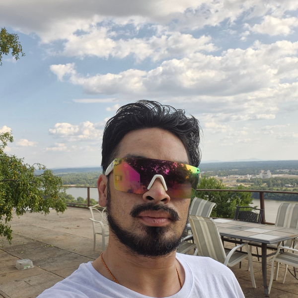 manivongtom, 35 years old from United States