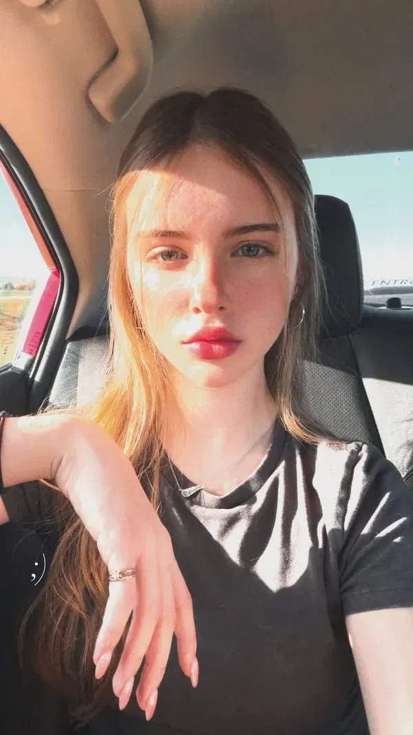 lociv74395, 22 years old from United States