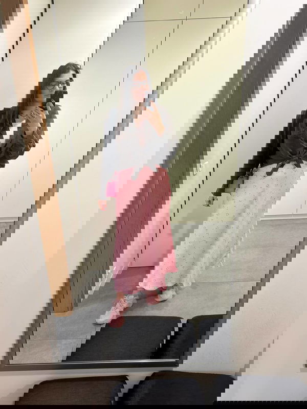 gihag48362, 21 years old from United States