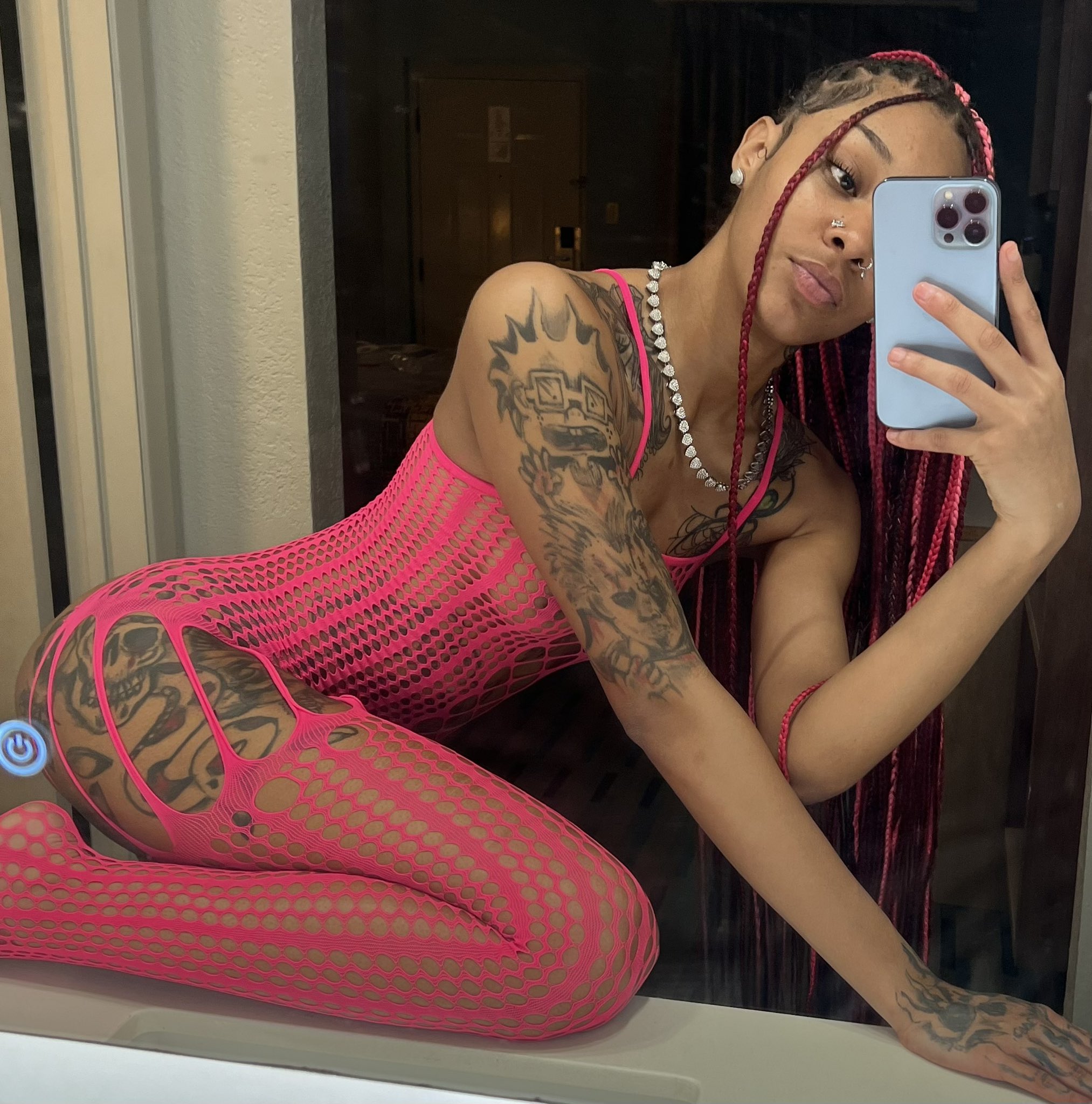 fasipa2704's Cover Photo