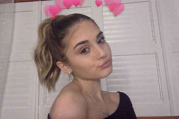 martina136g, 22 years old from United Kingdom