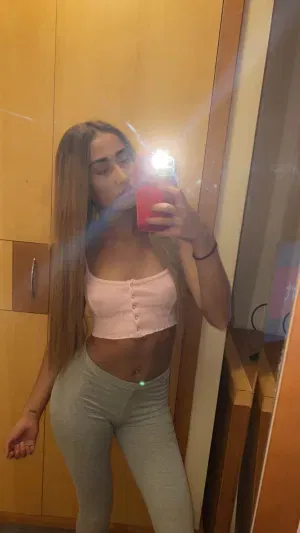 gefama5033, 21 years old from United Kingdom