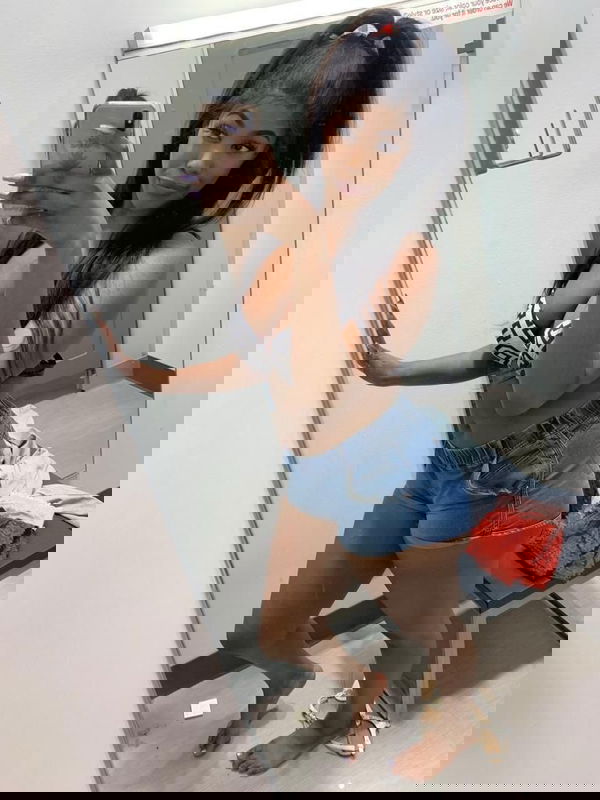 fonece, 22 years old from United States