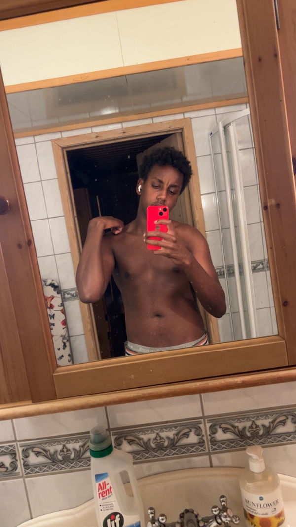 Kriss, 18 years old from Norway