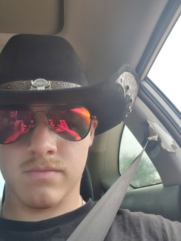 titan4765, 23 years old from United States