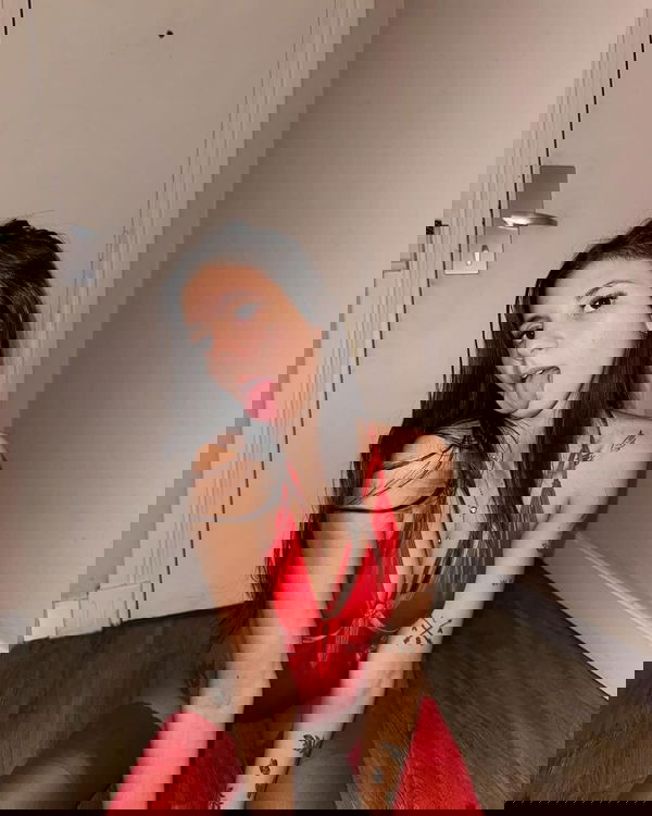 cowebufi, 21 years old from New Zealand