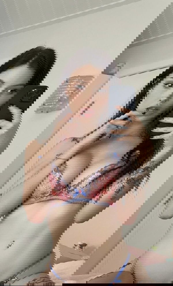 nahaxof504, 28 years old from United States