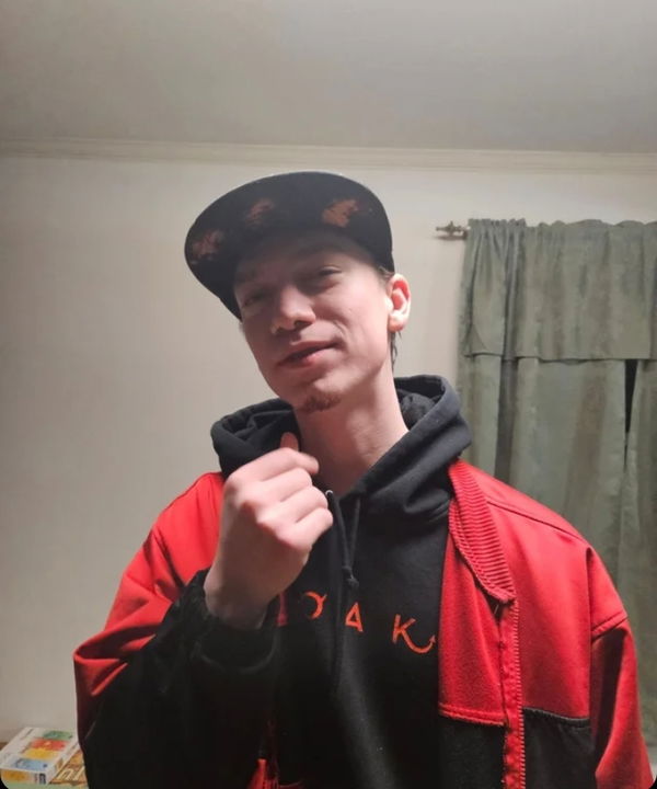 frozeninice2025, 22 years old from United States