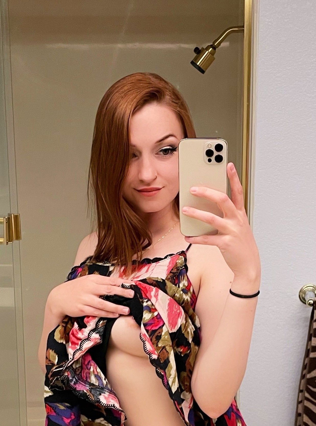 wWwillow's Cover Photo