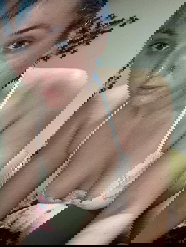 adrianna6373, 30 years old from United States