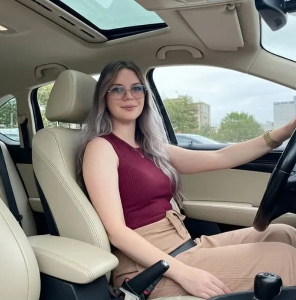 rabediku, 25 years old from United States