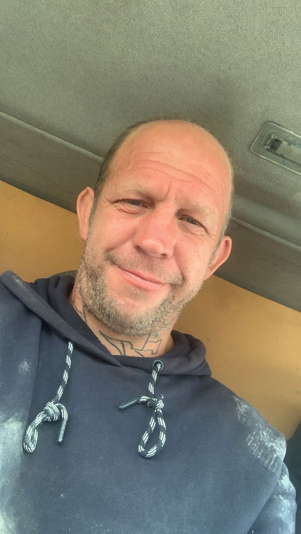 ndawson331, 40 years old from United Kingdom