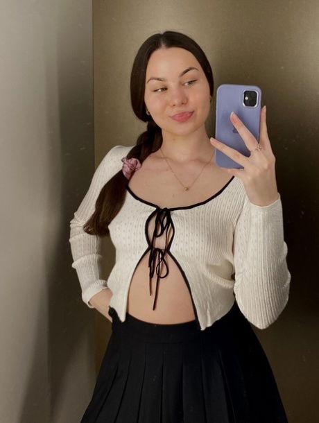 kiwone2697, 25 years old from United Kingdom