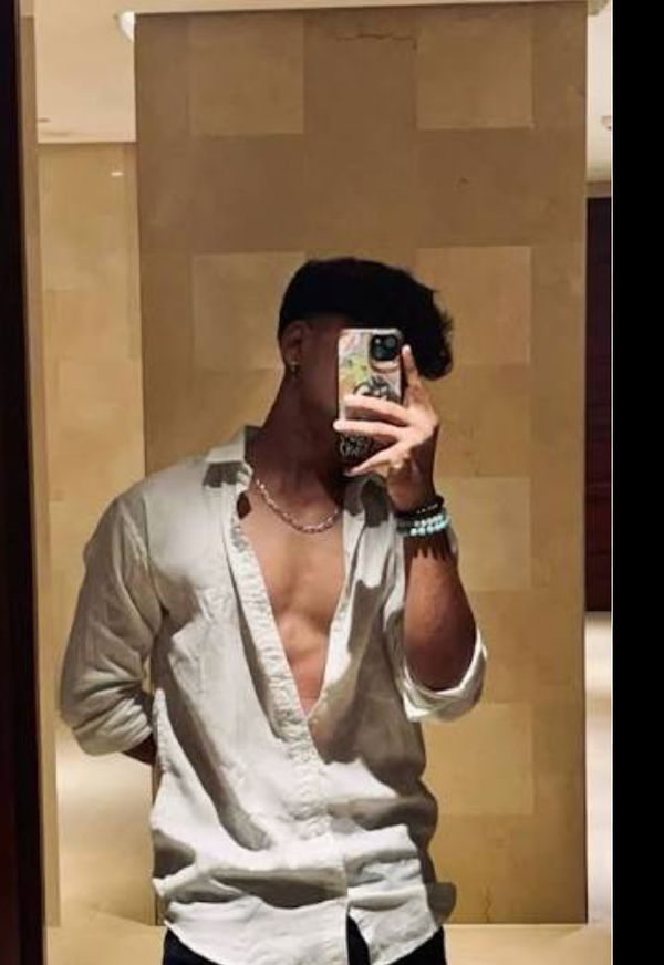 alex5262, 21 years old from United States