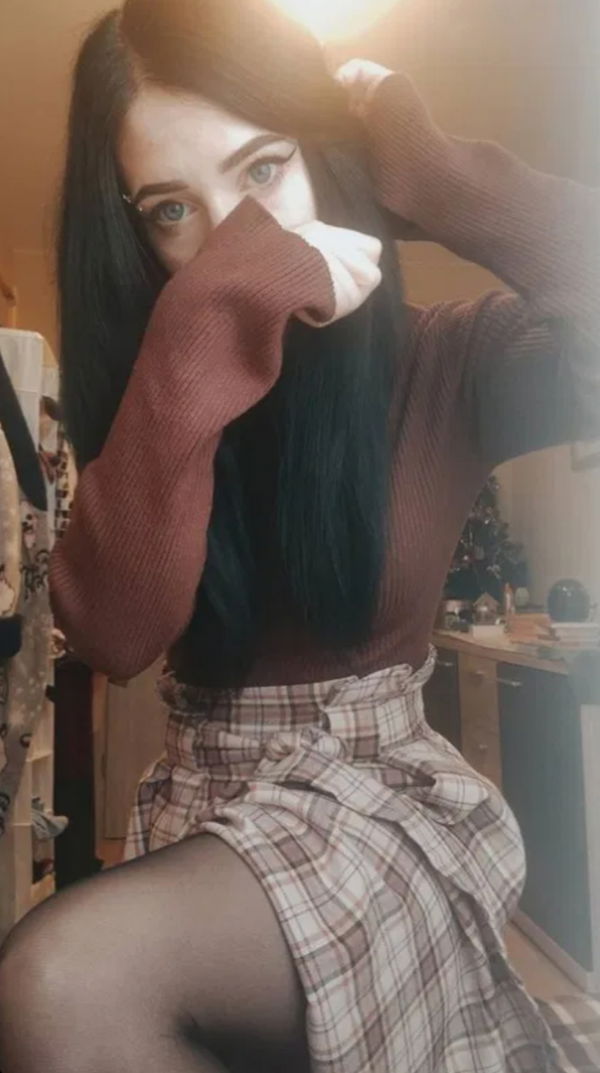 lynifity, 21 years old from United Kingdom