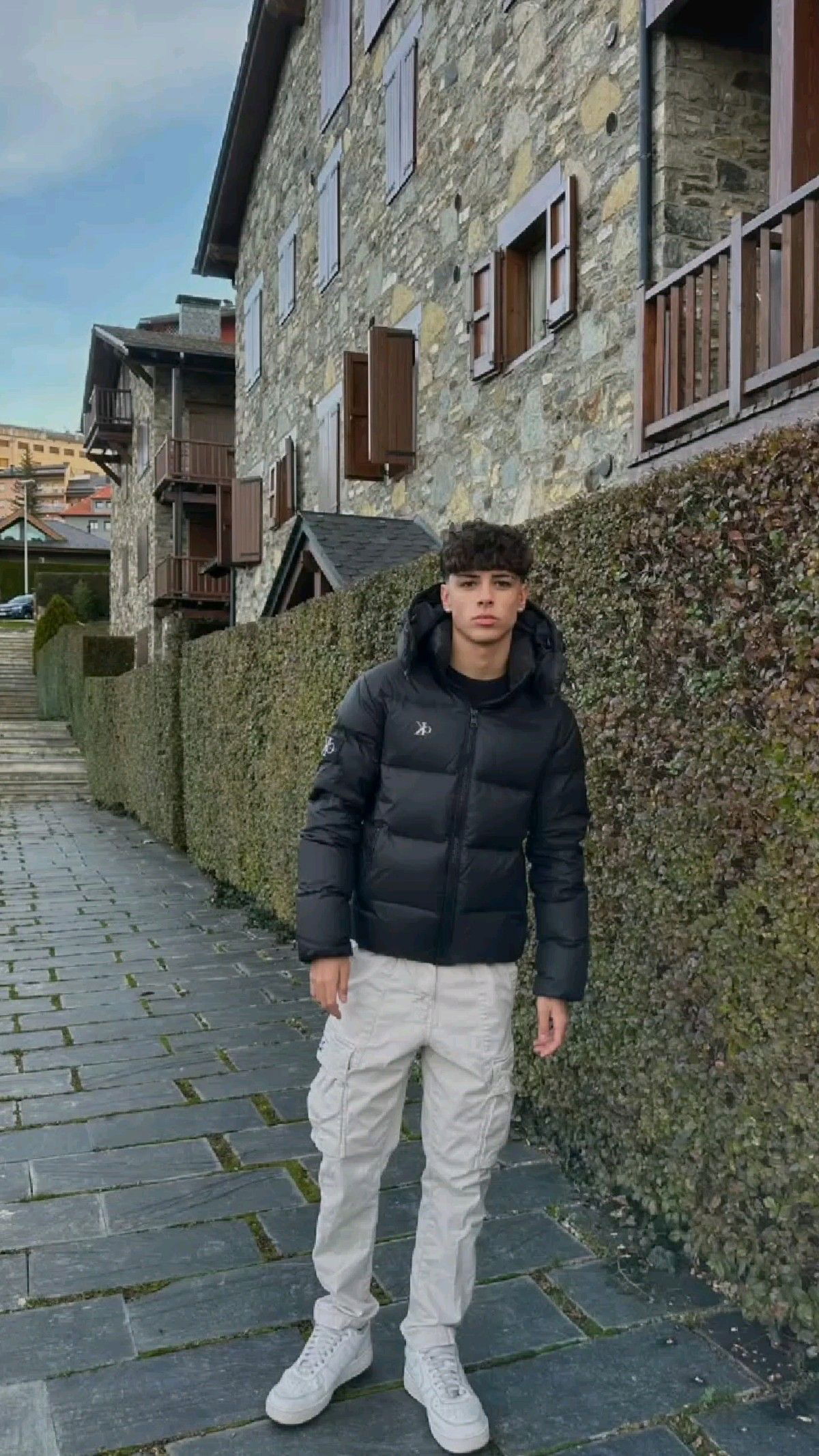 benjminholland626's Cover Photo