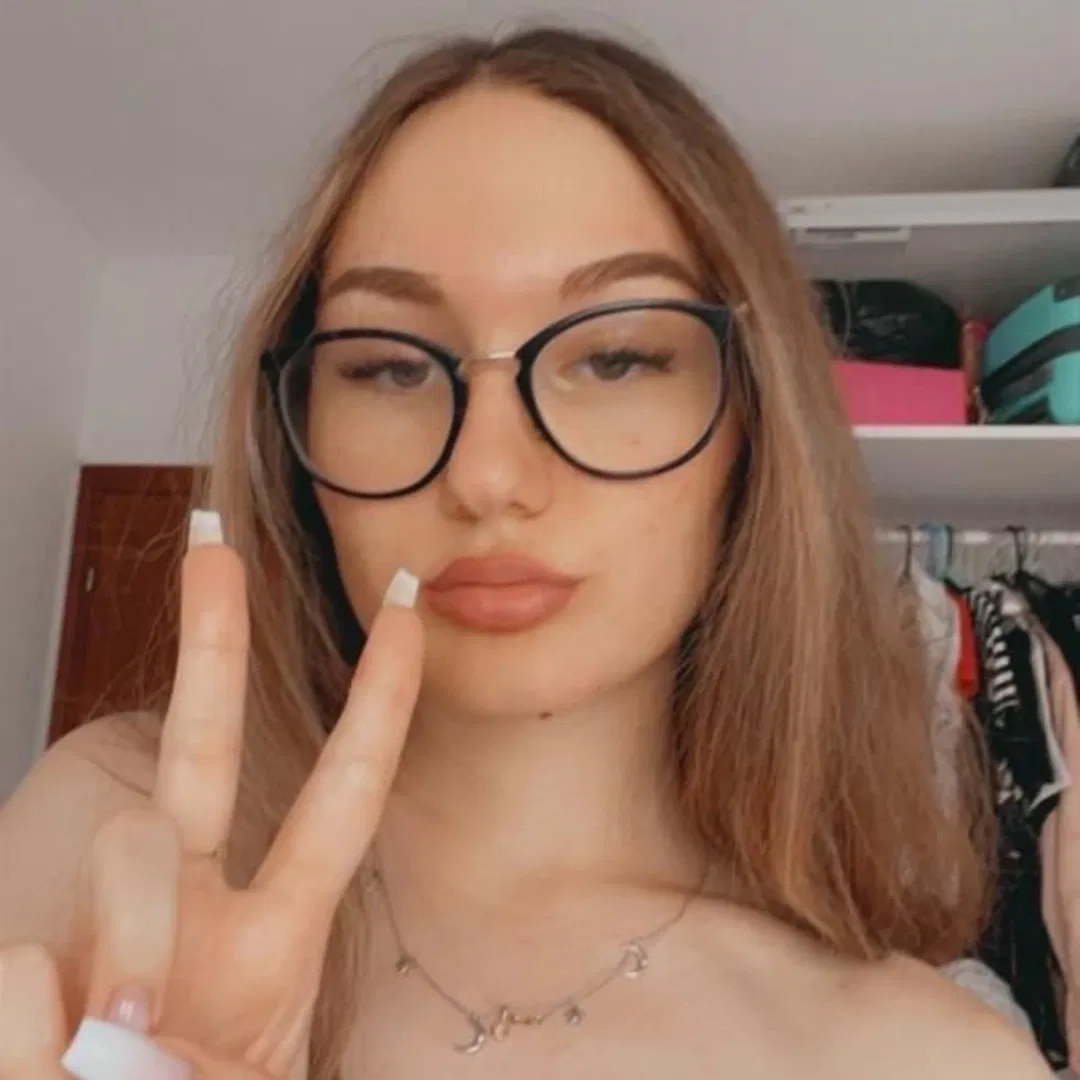 rose55444's Profile Photo