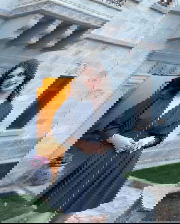 Eloise321, 20 years old from Spain