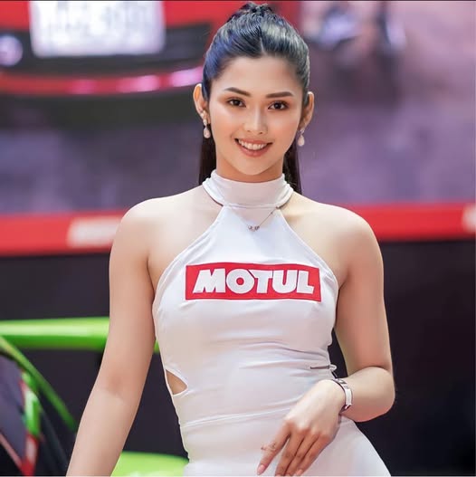 neyogar619's Cover Photo