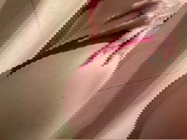 SaraT6208, 21 years old from United States