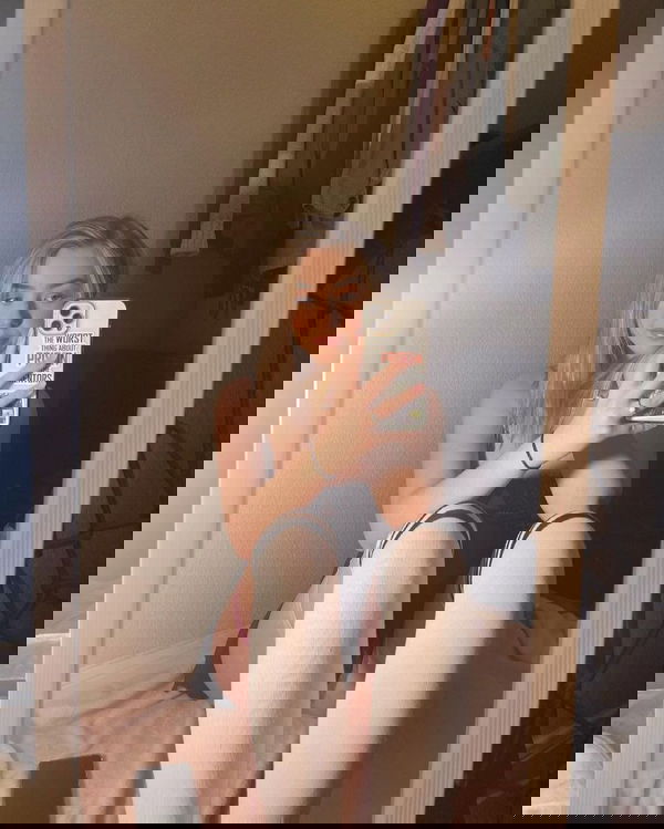 funGirlLily, 21 years old from United States