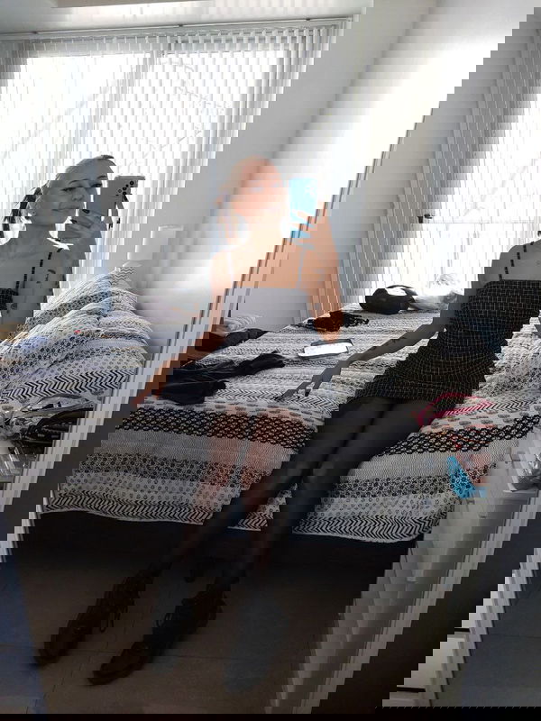 xefin37274, 22 years old from Germany