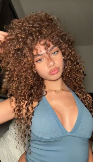 geyiy21701, 23 years old from United Kingdom