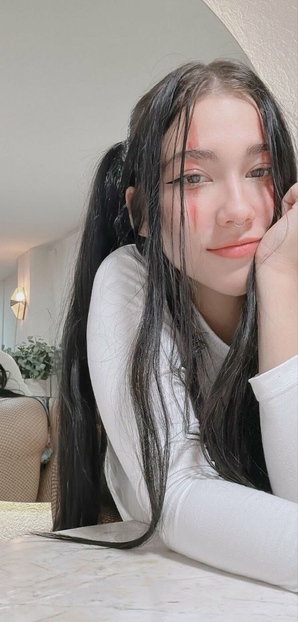 linda234's Cover Photo