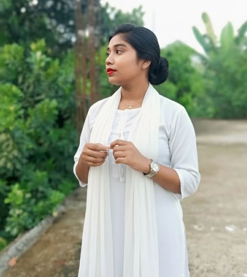 vebemim745, 22 years old from United Kingdom