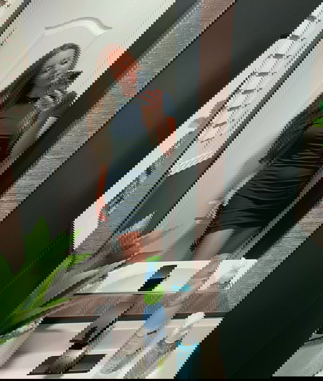 raynun990's Cover Photo