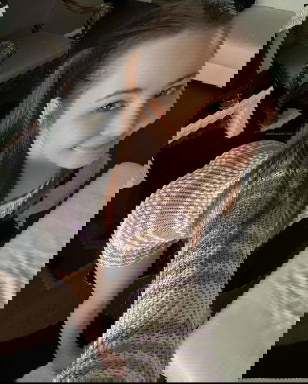 Freyaxtt478, 18 years old from Canada