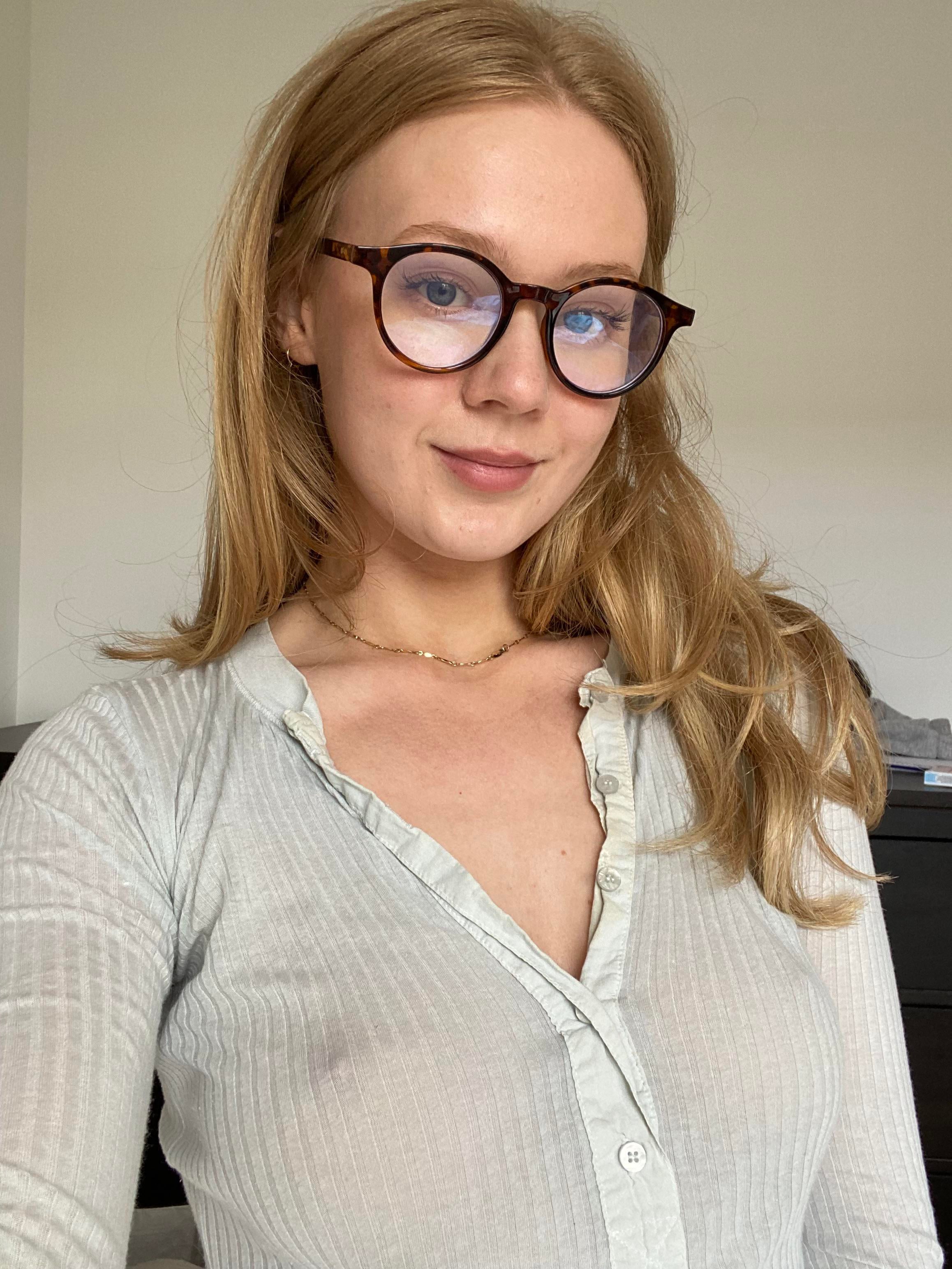 amelia388888, 23 years old from United States