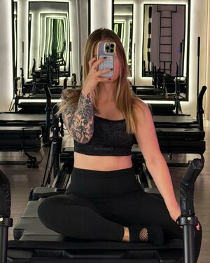 tanovi7760's Cover Photo