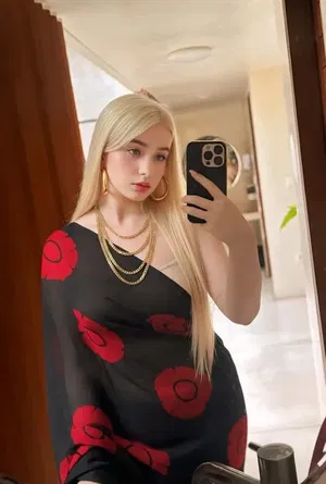 xefay39658's Profile Photo