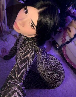 dadiwiy984, 22 years old from United Kingdom