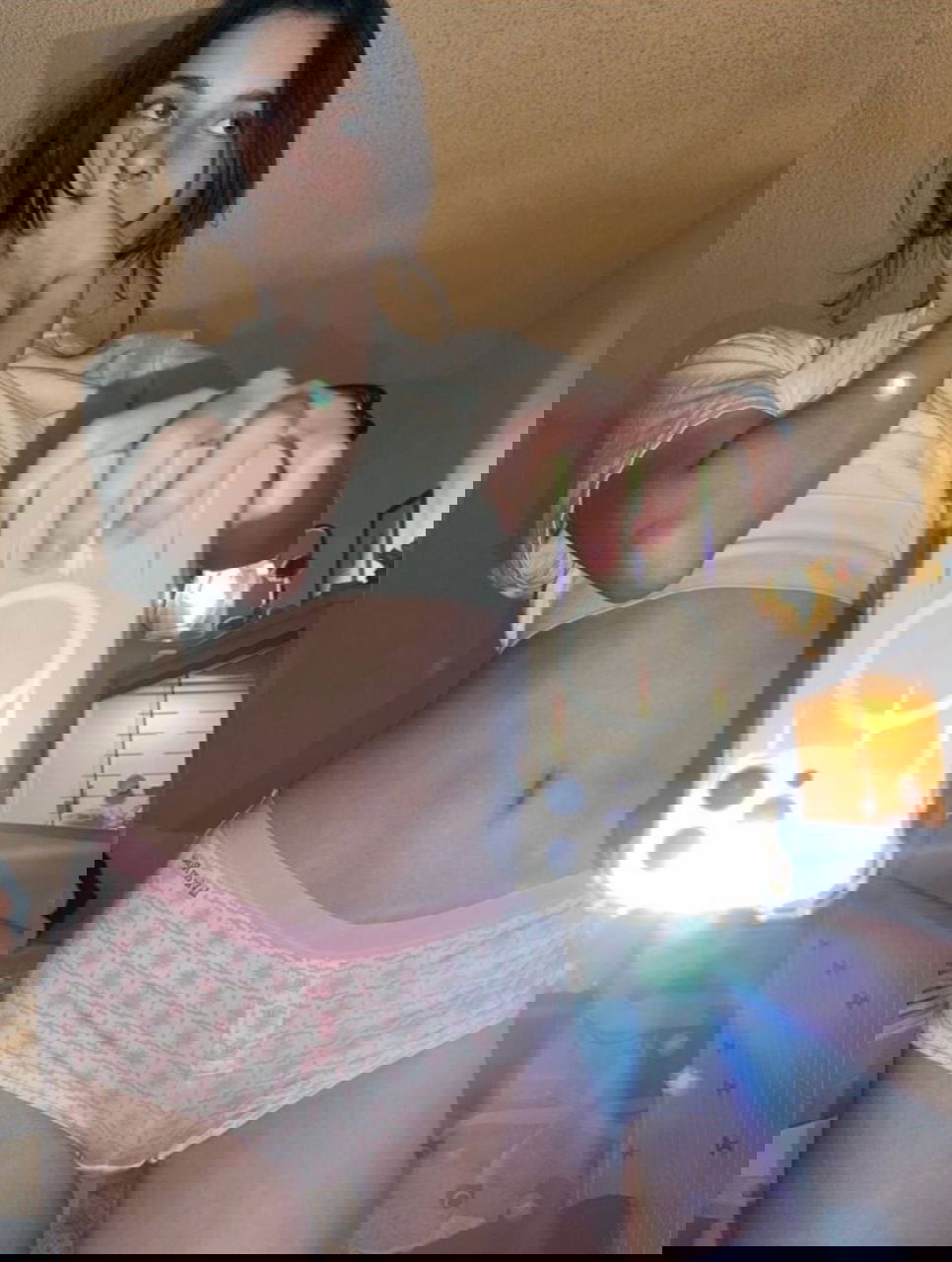 yaneha2331's Cover Photo